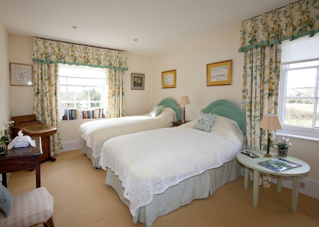 فندق Collingbourne Kingstonفي  Brunton Farmhouse المظهر الخارجي الصورة